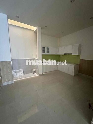 GÒ VẤP. CHDV 3 TẦNG. 84M2. THU NHẬP 25TR/TH. HXH TRƯỚC NHÀ. NHỈNH 6TỶ