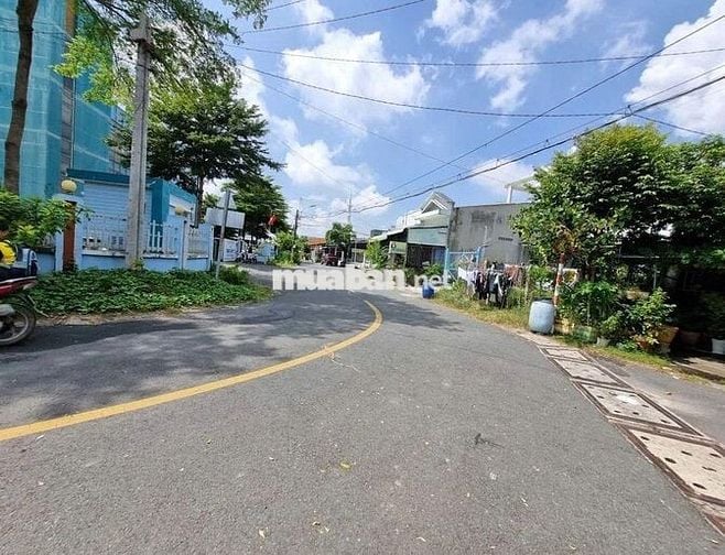 ANH THÔNG RAO BÁN LÔ ĐẤT SÁT CẠNH CẦU VƯỢT CỦ CHI, 430TR, CÓ SỔ RIÊNG!