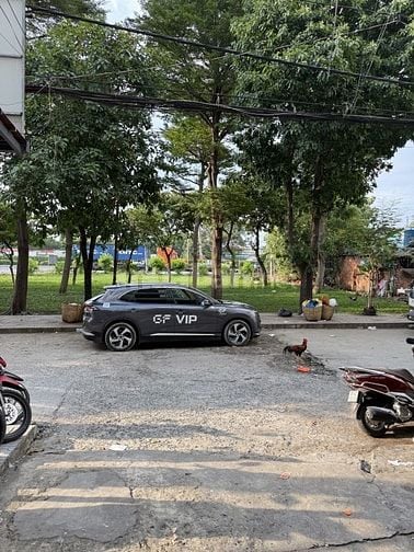 NGÃ TƯ GA ,QL1A Q12 - 7 TẦNG THANG MÁY - THU NHẬP 60tr/TH - CHỈ 11 TỶ