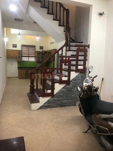 Cho thuê nhà riêng mặt ngõ to tại phố Lý Nam Đế, quận Hoàn Kiếm, HN