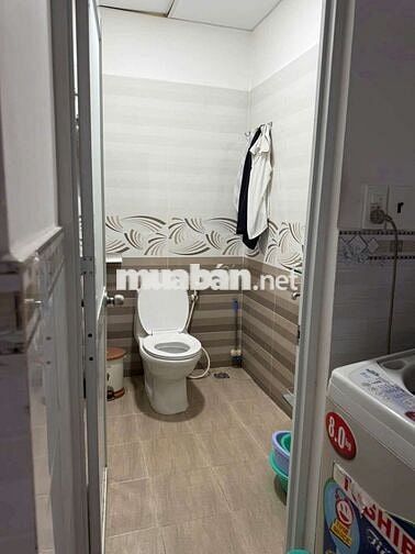 Cần BÁN GẤP nhà 1 Trệt 1 lầu Sát MT Đ.TÂY SƠN Ngay CHỢ TÂN HƯƠNG