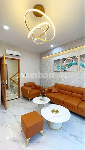 Em cần bán nhà mặt tiền Hoa Sữa, Phú Nhuận 64m2, 1T2L ST. Giá 7,2 tỷ