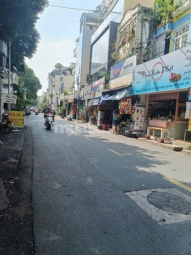 BÁN NHÀ GÓC 3 MT NGUYỄN TRỌNG TUYỂN 4.5x16m 5 TÀNG GIÁ CHỈ 15.8 TỶ