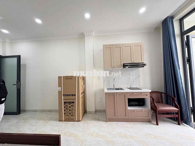 Cho Thuê Căn Studio Ban Công Thang Máy Full NT Ngay SVĐ Phú Thọ Q10