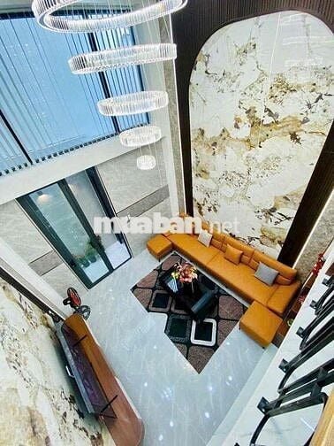 Cô Hoa cần bán nhà đường Lê Thị Bạch Cát, Quận 11. giá 5Tỷ570/ 54m2.