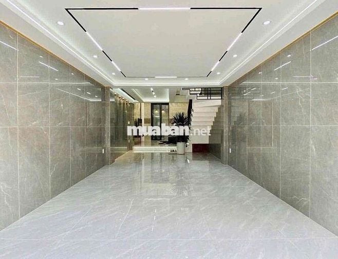 Cô Hoa cần bán nhà đường Lê Thị Bạch Cát, Quận 11. giá 5Tỷ570/ 54m2.