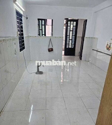 Nhà 100M2 3 PN, 1 Căn Ra Mặt Tiền, Gần BV Hồng Đức