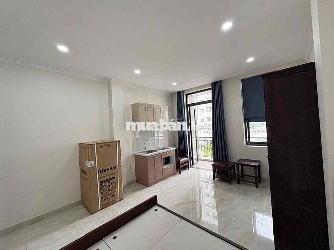 Cho Thuê Căn Studio Ban Công Thang Máy Full NT Ngay SVĐ Phú Thọ Q10