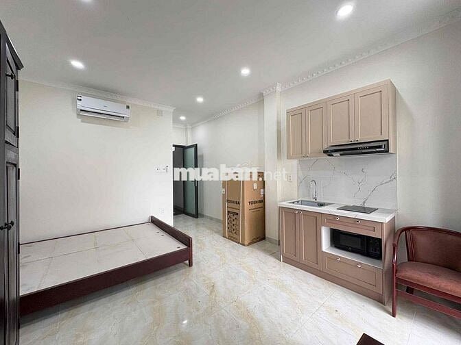 Cho Thuê Căn Studio Ban Công Thang Máy Full NT Ngay SVĐ Phú Thọ Q10