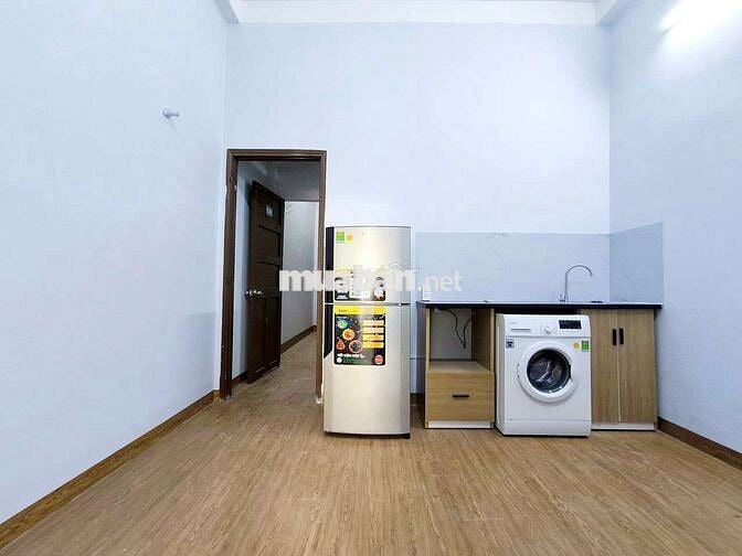 Cho thuê căn hộ 1 phòng ngủ full nội thất Quận 8 gần Cầu Chữ Y