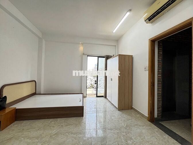 STUDIO BAN CÔNG THOÁNG MÁT NGAY NHIÊU TỨ - PHAN ĐĂNG LƯU - HOA SỨ
