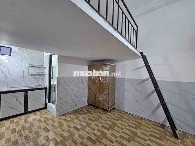 PHÒNG TRỌ SINH VIÊN CÓ GÁC BANCOL NGAY ETOWN CỘNG HOÀ VHU VAA HUIT PNT