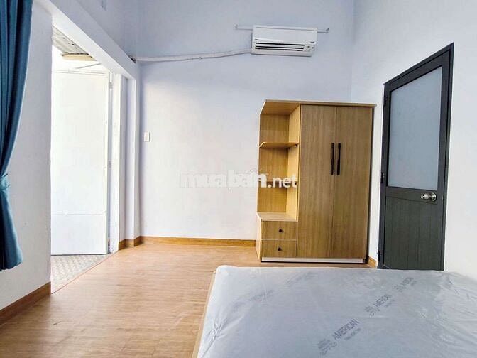 Cho thuê căn hộ 1 phòng ngủ full nội thất Quận 8 gần Cầu Chữ Y