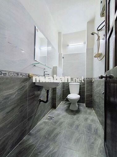 Cho thuê căn hộ 1 phòng ngủ full nội thất Quận 8 gần Cầu Chữ Y