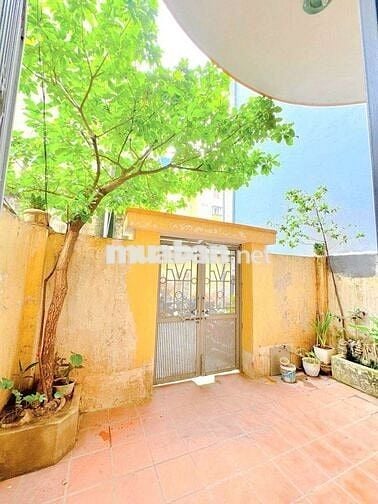 Nhà Ngõ Oto Lý Nam Đế Hoàn Kiếm 21,5Ty 60m2 mặt tiền 5m hai mặt Thoáng