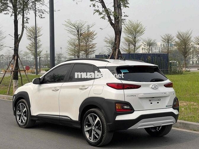 Hyundai Kona 1.6Turbo sx 2018 màu trắng rẻ đẹp