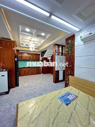 Phòng tầng trệt Đường phan huy ích, có 2 lối đi riêng biệt