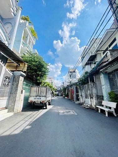 Bán nhà cấp 4 hẻm 7m Lê Đức Thọ 140m2 tiện xây mơi xây CHDV giá 11.6 t
