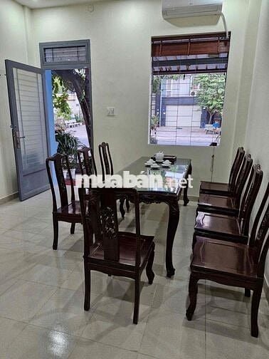 BÁN CĂN HỘ TẦNG TRỆT CHUNG CƯ - PHÚ THUẬN- QUẬN 7- DT 60M2- GIÁ 4,6 TY