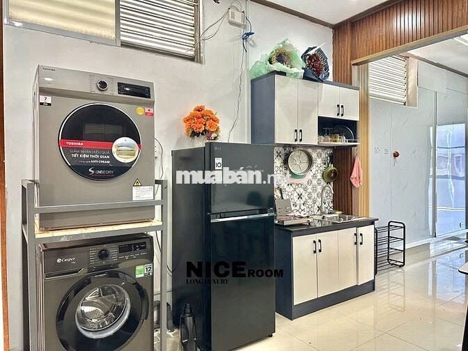 Cho Thuê 2PN Nội Thất Cao Cấp , Đường Bạch Đằng Gần Ngã Tư Hàng Xanh