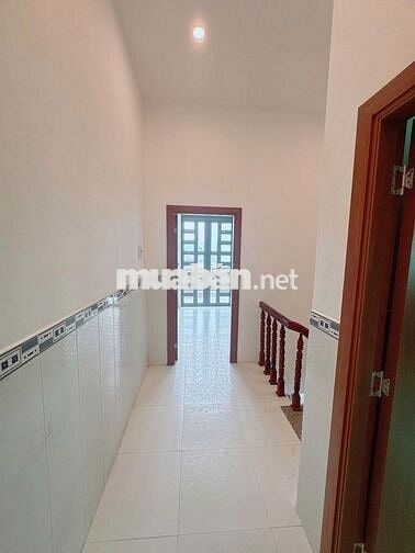 Bán gấp Nhà Trệt Lầu hẻm 567 Hồ Bún Xáng gần Trường ĐH Cần Thơ giá rẻ