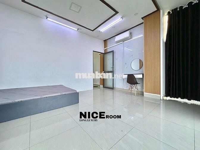 Cho Thuê 2PN Nội Thất Cao Cấp , Đường Bạch Đằng Gần Ngã Tư Hàng Xanh