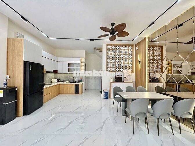 Nhà góc 2 mt, dt khủng 7x12m, đường nguyễn thị đặng, Q12
