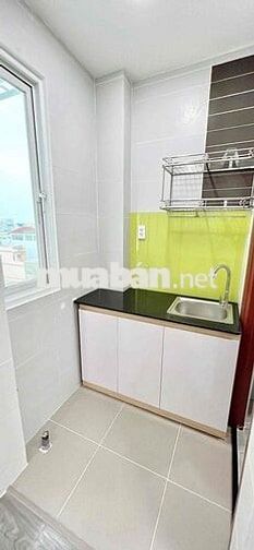 Phòng không gác cửa sổ trời sạch sẽ đường Hoà Bình - Tô Hiệu