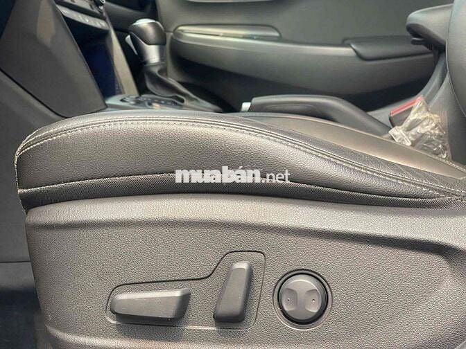 Hyundai Kona 1.6Turbo sx 2018 màu trắng rẻ đẹp