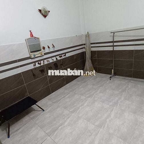 Chủ kẹt giảm 300 củ tặng luôn nhà 2 lầu 58m2 hẻm xe hơi 1 sẹc