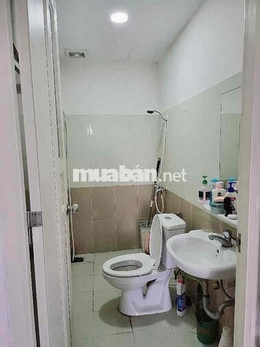 Căn hộ 56m², 2PN 2WC, full nội thất, ban công view Landmark 81