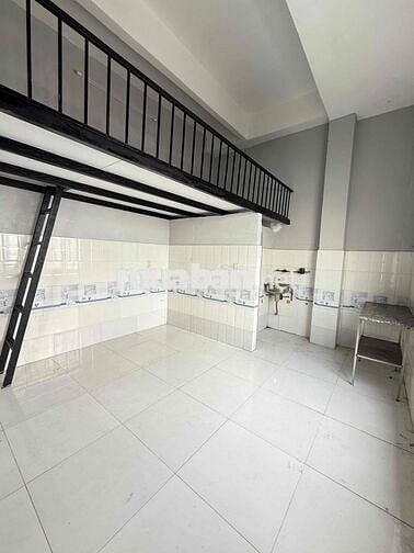 🏠Cho thuê Duplex cửa sổ trời LÊ VĂN SỸ GÁC cao bảo vệ 24/24 gần HUFLIT