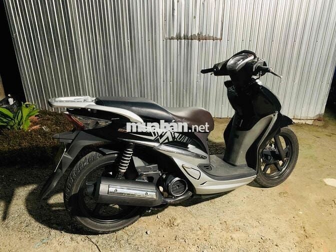 Shark 125 Fi