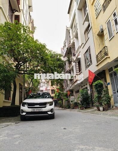 LIỀN KỀ 19/5  DƯƠNG LÂM 68m*5T PHÂN LÔ VỈA HÈ Ô TÔ TRÁNH KINH DOANH