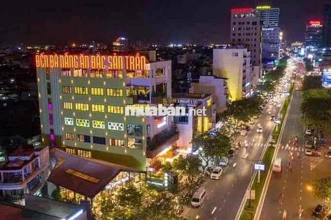 ❤️CHO THUÊ MẶT BẰNG SÂN VƯỜN 1000 M2 MT PHẠM VĂN ĐỒNG DT:1000m2