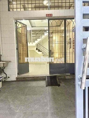 Nhà nguyên căn Quận 10, hẻm Sư Vạn Hạnh – 2 tầng, 6PN4WC, 25 Triệu/TH