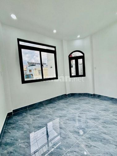Nhà đẹp 1 trệt 1 lầu 2PN 2WC gần Chợ Phú Lâm - Quận 6