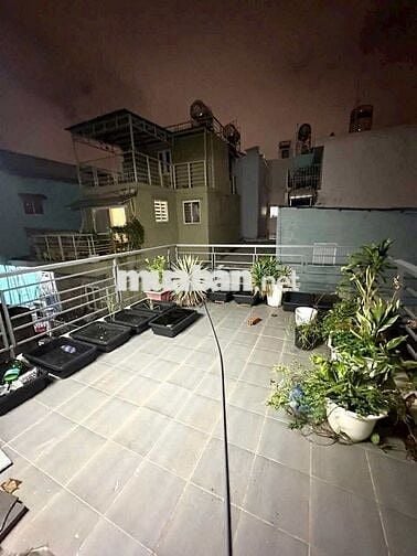 Hẻm ô tô - 76m2 - 3 tầng -Huỳnh Văn Bánh - Phú Nhuận - Nhỉnh 8 Tỷ (TL)