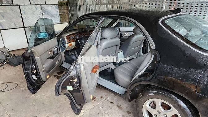 Mazda 929 Số tự động giá rẻ tập lái