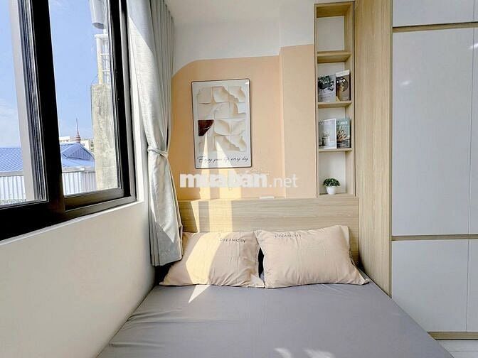 Phòng Ban công Lớn Tách bếp Full NT 35m2 Ung Văn Khiêm gần Hàng Xanh