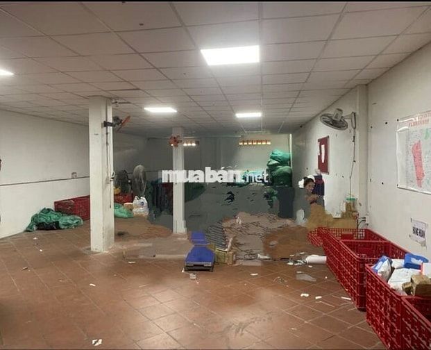 CHO THUÊ KHO CHỨA HÀNG DT 200M2 GIÁ 13 TRIỆU