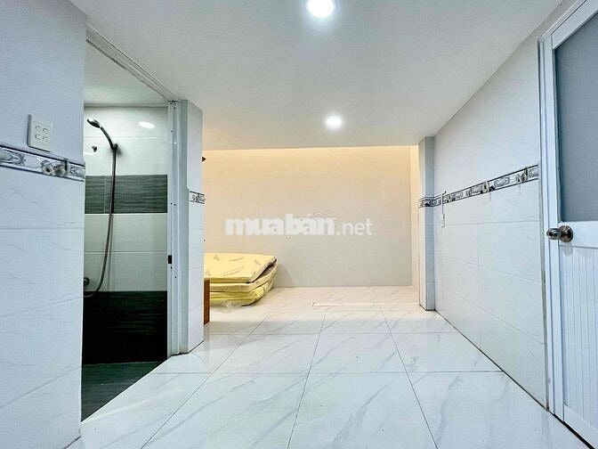 Chính chủ cho thuê duplex gác suốt full nội thất máy giặt riêng