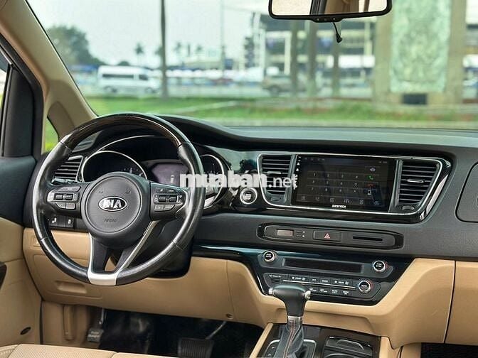 Kia Sedona 2018  - 120000 km