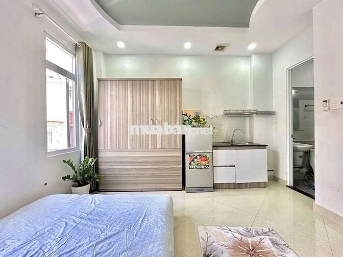 STUDIO 32M2 BAN CÔNG CỬA SỔ NGUYỄN XÍ BÌNH THẠNH GẦN Q1 Q3 KẾ VLU, UTH