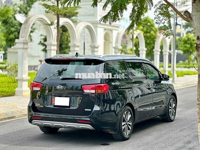 Kia Sedona 2018  - 120000 km