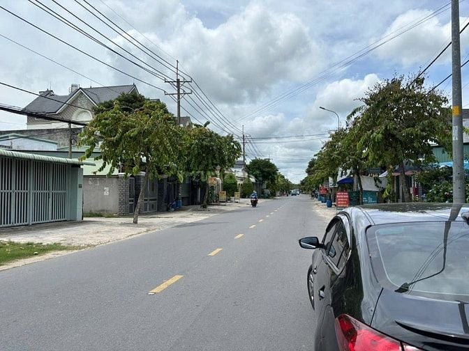 BÁN GẤP LÔ ĐẤT VÀNG – MẶT TIỀN NGUYỄN VĂN KHẠ 7x28 FULL THỔ CƯ.
