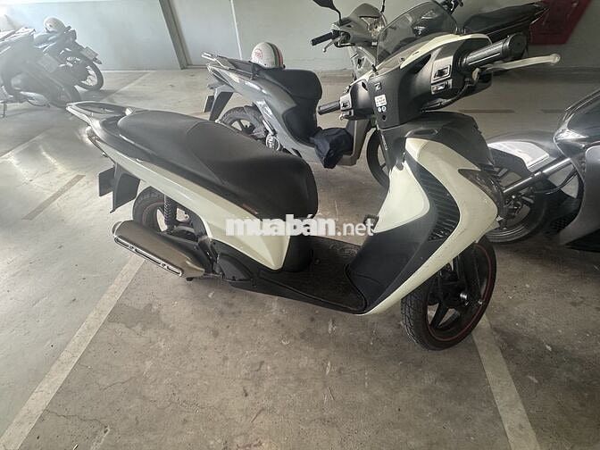Cần bán gấp xe sh ý 150i năm 2009