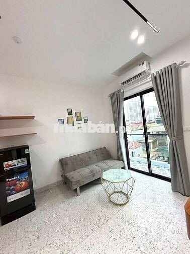 Bóc tem Căn hộ 1n1k 40m2 xịn sò. Full nội thất, ban công tại Xuân Đỉnh