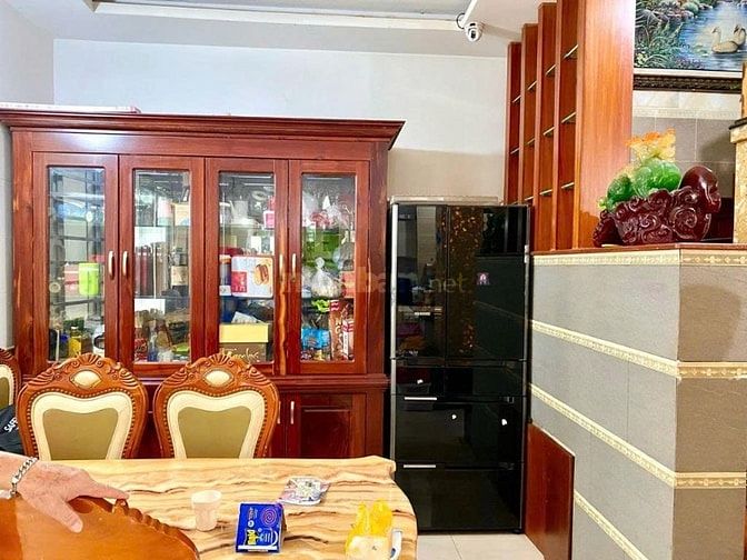 Bán Biệt thự Mini Phan Văn Trị, 3 tầng 120m2 hẻm 8m có vỉa hè giá 17.5