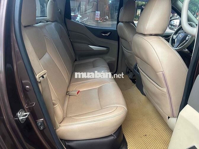 Nissan Navara 2015 NP300 VL 4x4 AT